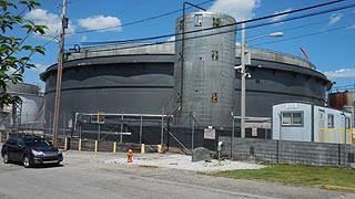 [photo, Oil tank, Locust Point, Baltimore, Maryland]