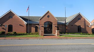 [photo, Police Department, 106 West Dover St., Easton, Maryland]