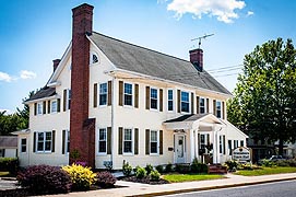 [photo, Town Hall, 113 South Main St., Greensboro, Maryland]