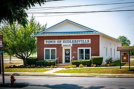 [photo, Town Hall, 200 South Church St., Sudlersville, Maryland]